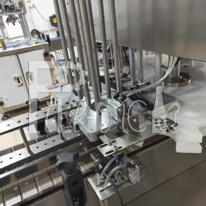 4500CPH Double Head Rotary Can Filling Line Heaight Adjustable