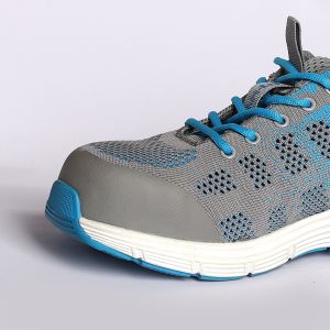 Comfortable OEM Fly Knit Safety Shoes Lining Air Mesh Tongue Nylon Fabric Gusset