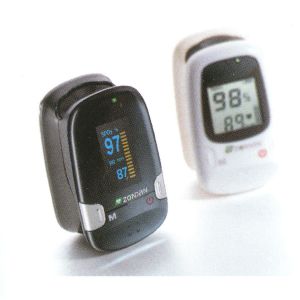 Cheap White Recording Fingertip Pulse Oximeter Monitor Pulse Oxygen Saturation for sale