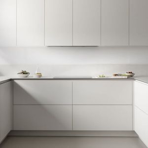 China Glossy Cabinet Set White Lacquer Kitchens Environment Friendly E0 / E1 Grade on sale