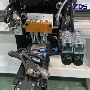 380 Volt 70mm Width Wood Holing Machine CNC Wood Slotting Milling Machine