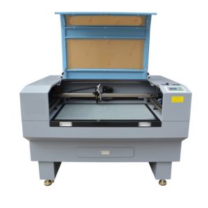 Customized Acrylic Letter Cutting Machine LCD Offline Control ISO Certification