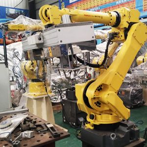 FANUC Arc Welding Robot 165Kg Payload RJ3iB Controller For Loading And Unloading