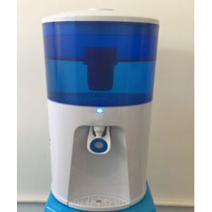 China 8.5 Liters Mini Water Cooler Dispenser 240v Desktop on sale
