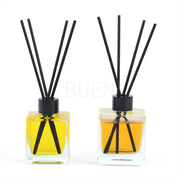 Quality Anozied Gold Cap Glass Aroma Diffuser Bottle Square Screw neck wholesale