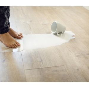 Cheap 4.5mm Waterproof Indoor Laminate Wooden Interlocking SPC Flooring with Unilin Locking for sale