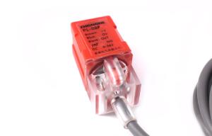 Cheap Red Color PNP Inductive Proximity Sensor Long Service Life Simple Operation for sale