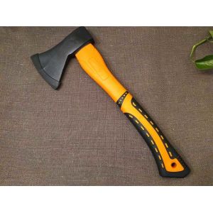 Carbon Steel Double Colors Plastic Handle Hand Working Axe (XL-0139) in Hand