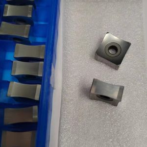 Roughing K30 Carbide Turning Inserts SNMX1507 Vibration Resistance 92.5 HRA