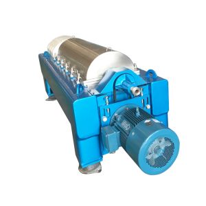 SS316L PLC Control Dewatering Continuous Decanter Centrifuges With Screw