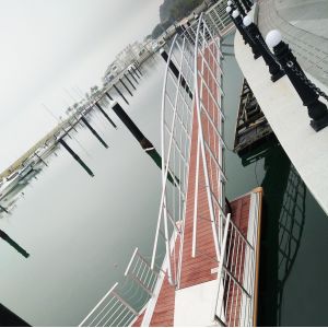 Aluminum Gangway Ramps Design With WPC Decking UHMW Roller For Marina Floating