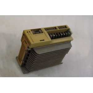 Yaskawa SGD-04APY61 AC SERVO AMPLIFIER 200-230V 6/2.6A 50/60HZ NEW