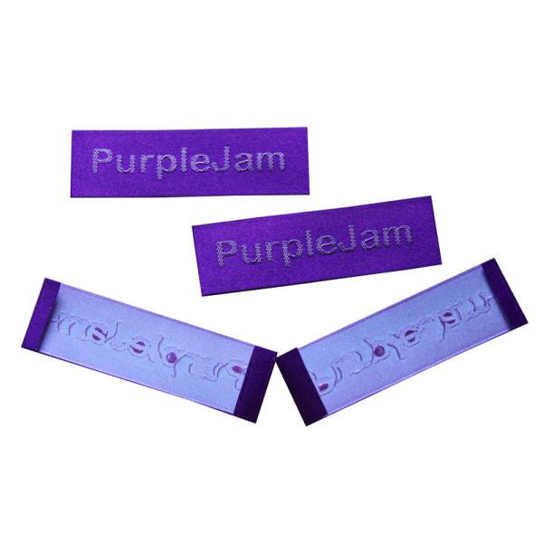 Stamped Color Satin Clothing Woven Labels Combing machine Woven Soft Edge
