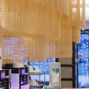 Silver Aluminium Chain Fly Door Curtain Semi Private Customized Size