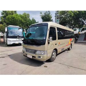11 Seater Second Hand Mini Bus With Manual Transmission