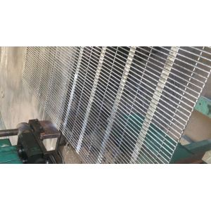 Securifor 358 wholesale barbed wire on top for Ultra 358 mesh security fencing