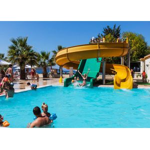 Fiberglass Open Spiral Water Slide Anti - UV 6-8mm Normal Thickness For Swimming