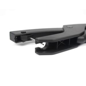 Cattle Farms Precise Black Ear Tag Applicator with Hard Steel Pin