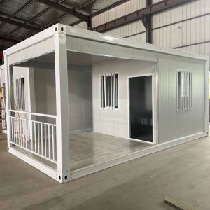 Steel Sandwich Panel Mobile Living Container House 20ft 40ft 2 Bedroom Custom
