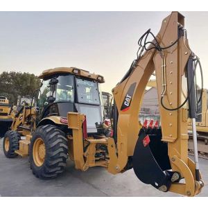 Get Your Hands on a 75 KW Caterpillar Retroexcavadora CAT 420F for Construction