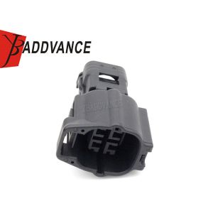 Female Sealed Sumitomo 4 Way Connector 2 Row Black 6189-0432