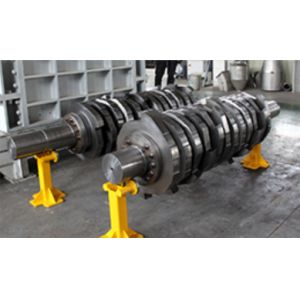 RDF SRF Industrial Waste Shredder , Crusher Plastic Bucket Shredder In Japan 1