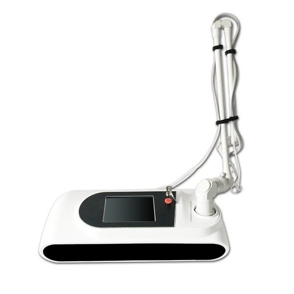 Quality Q Switched Fractional Co2 Laser Skin Resurfacing Machine 10600nm wholesale