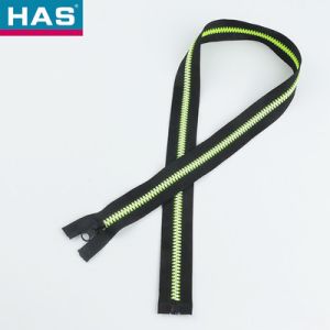 Plastic Puller Two Tone Oiled Resin Zipper For Jacket Luggage And Denim Pants