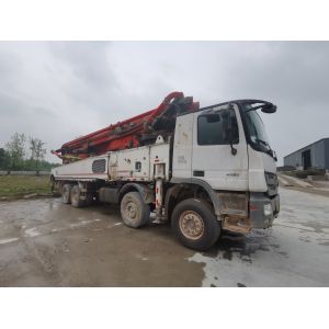 2.6mm Vibrating Amplitude Cylinder Type Putzmeister Concrete Pump 56m on