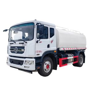 Dongfeng Chassis 10000L 12000L Tanker Water Tank Truck in Dubai with Yuchai or
