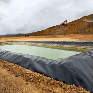 China 20Mil HDPE Geomembrane Lining Corrosion Resistant For Fish / Shrimp Ponds on sale