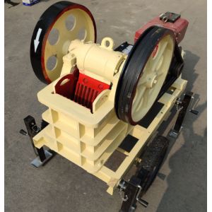 Small Mini Mobile Diesel Engine Stone Crushing Machine Jaw Crusher