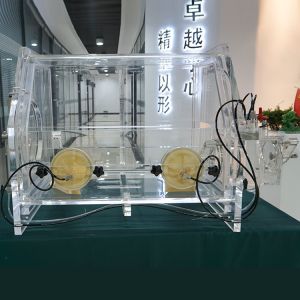 PMMA 30mm Thick Isolation Glove Box With Purification System Processing Chambers