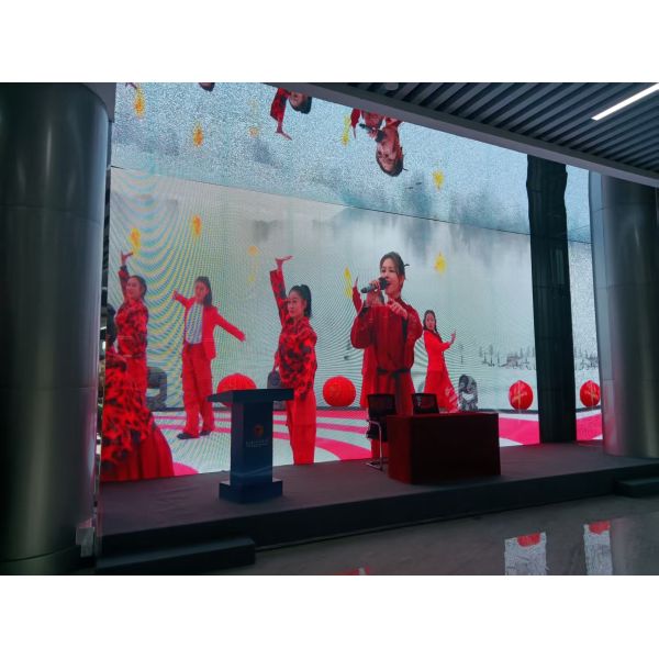 Customized Outdoor Waterproof Transparent Grille LED Transparent Display Screen for Advertising
