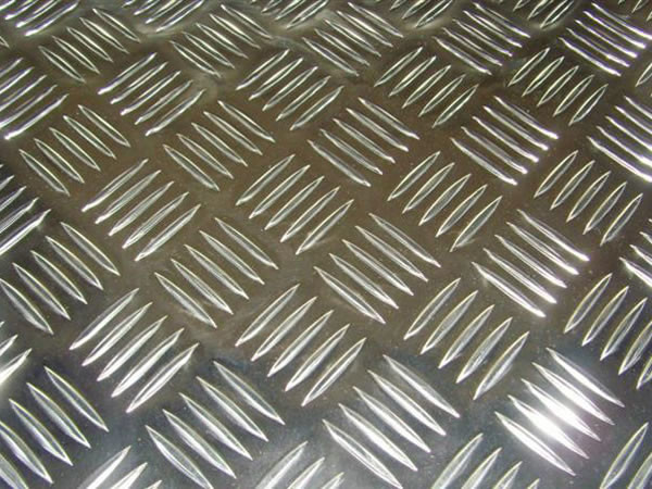 Quality Flat Five Diamond Embossed Aluminium Sheet / Aluminium Tread Plate With ASTM Standard wholesale