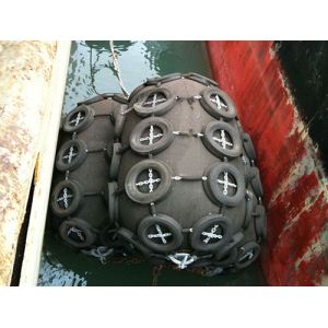 High Strength Pneumatic Marine Fender For Ship Collision Avoidance