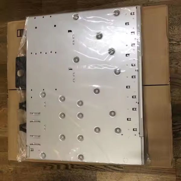 Cisco Catalyst 9200L Enterprise Switch 48-port PoE+ with 4 x 10G Uplinks and Stackable Functionality