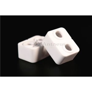 China 3.6-3.9g/Cm3 Technical Ceramic Housing Aluminum Oxide Insulator For HVDC Contactor on sale