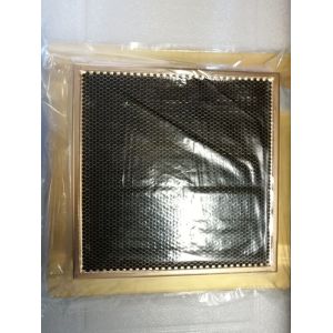 Honeycomb Waveguide Air Vent With Low Pressure Drop