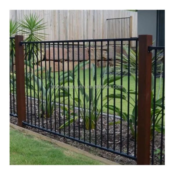 1.8x2.4m 6x8ft Heat Treated Wrought Iron Fence Panel with Black Tubular Metal