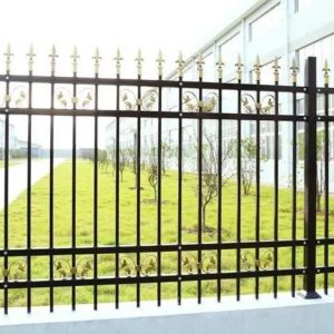 Metal Frame Outdoor Yard Decorative Wrought Iron Houses Gates and Fence Railing