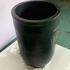 China Smooth Surface Zinc Melting Crucible with Customizable Size and Excellent Thermal Shock Resistance Graphite Material on sale