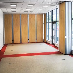 Temporary Movable Sliding Partition Wall With Flush Door Handle Max 8000 Mm