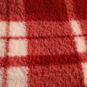 Grid Pattern Printed Red Velveteen Fabric 250gsm For Bathrobe