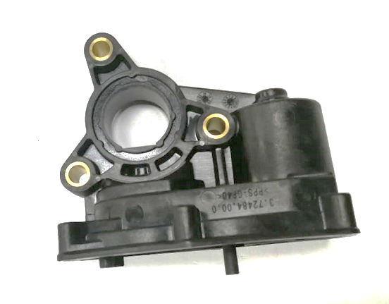 2 Cavities Plastic Molding Tools For Over Mold With Metal And Screw