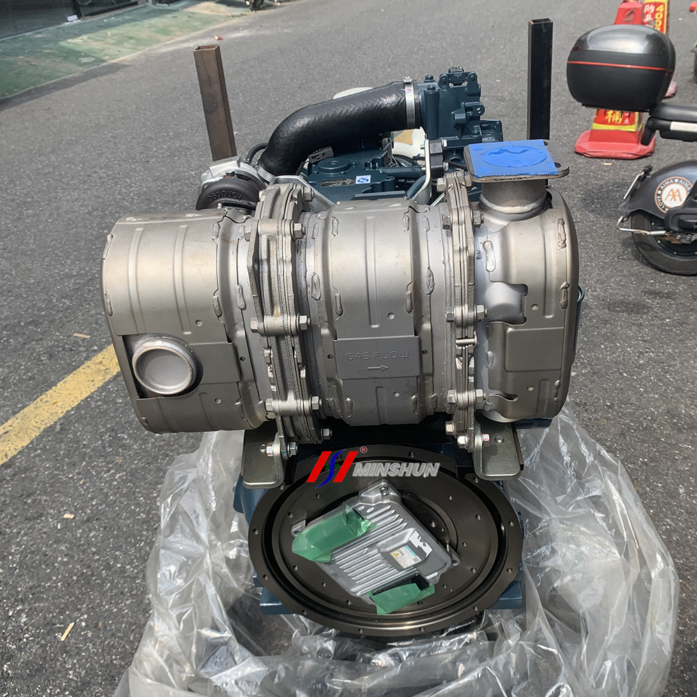 The V3800CCR-T-CF02 Kubota 4-cylinder Diesel Engine Offers 73.4 KW And 2600 RPM.