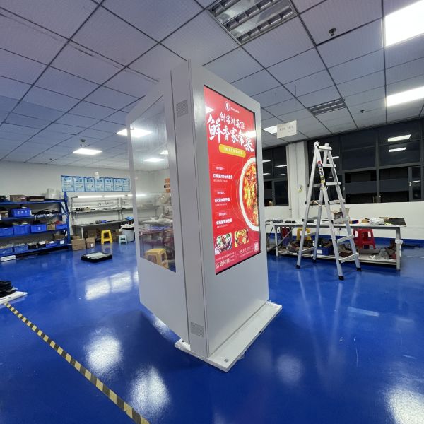 75 inch 2500 Nits High Brightness Outdoor Digital Signage with 3840X2160 Resolution Digital Kiosk