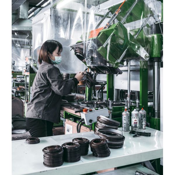 Mercedes Truck Oil Seal OE No.0179973047 For Through Shaft 75x95x10/9.5mm