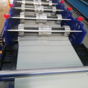 0.3-0.8 Mm Thickness Ppgi Color Steel Velley Gutter Roll Forming Machine