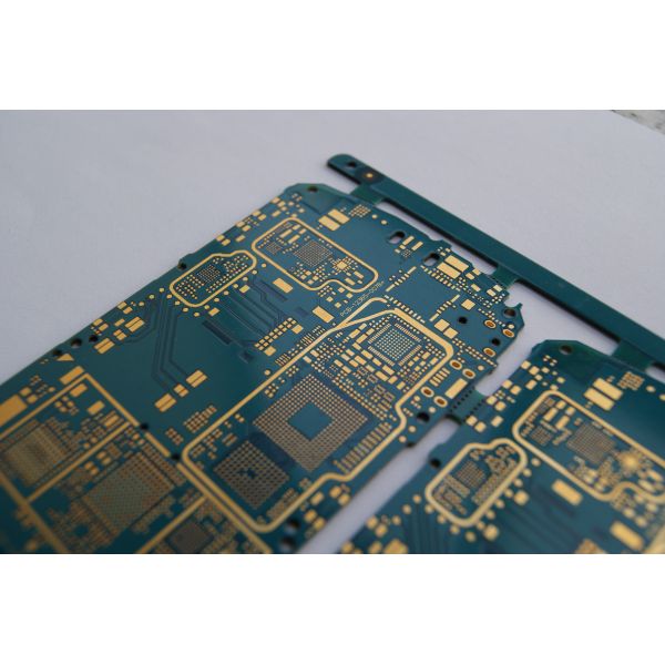 Quality 0.8MM Thickness Blue Solder PCB With Blind Holes For Smart Phone wholesale